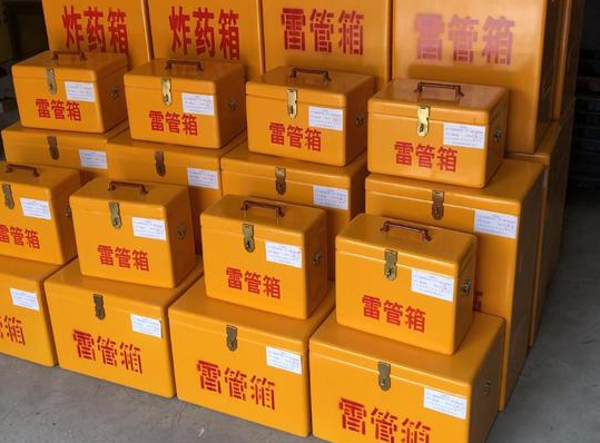 平原玻璃钢雷管箱的使用寿命一般是多少？